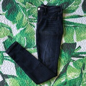 Hollister low rise dark wash skinny jeans